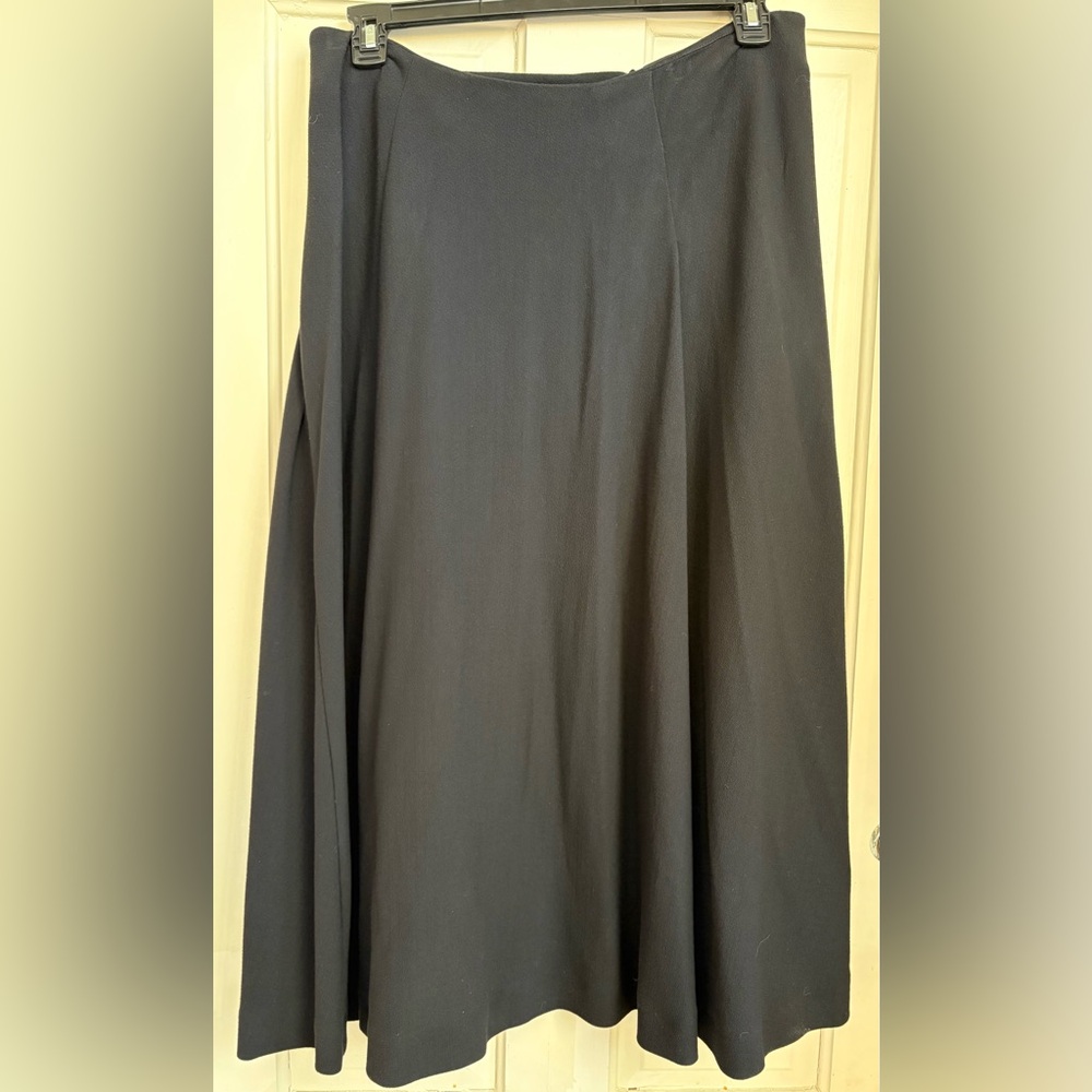 Lilith faux wrap pleated black midi skirt, size XL - Picture 3 of 6